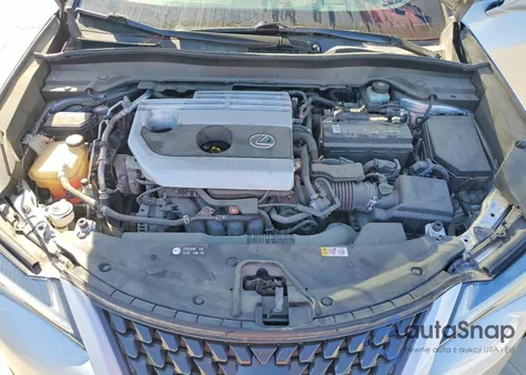 2019 Lexus Ux 200 Base z USA, uszkodzony, nr VIN JTHY3JBH4K2004397